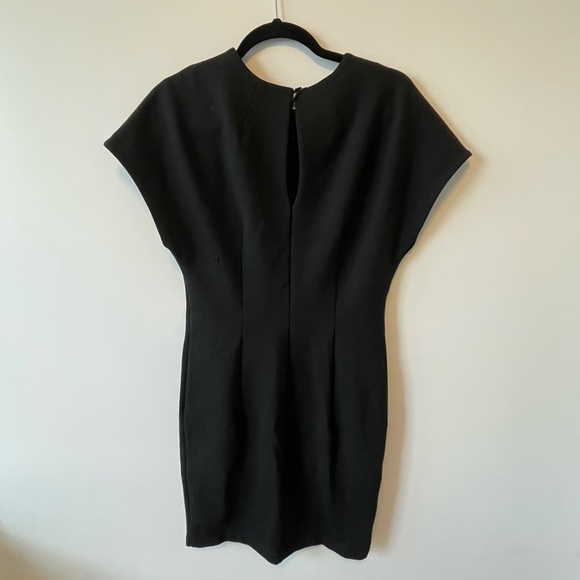 NWT Kit and Ace Serenity Holiday Dress in Black - Picture 6 of 7